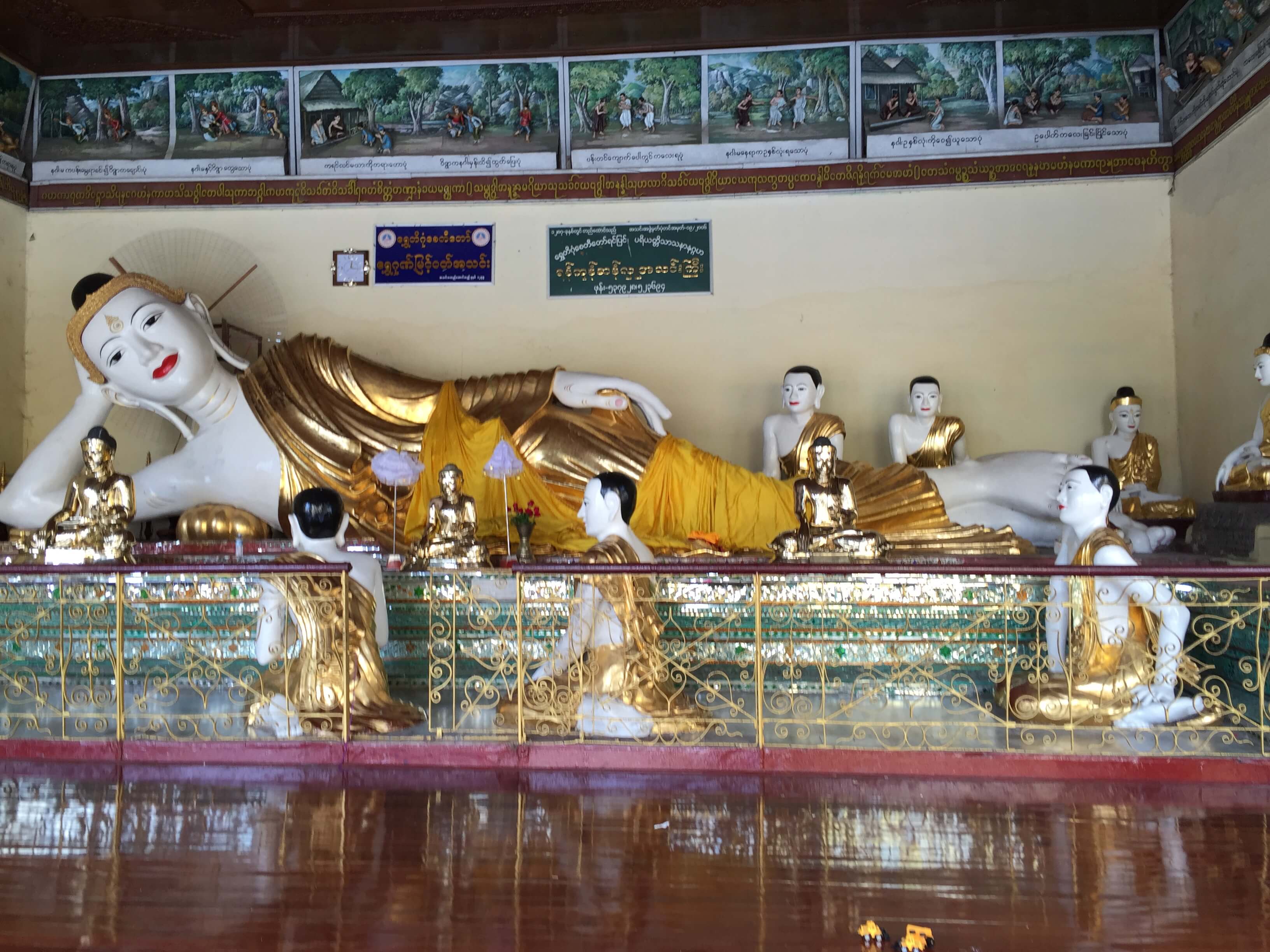 Swedagon Pagoda, Yangon, Myanmar, reclining Buddha