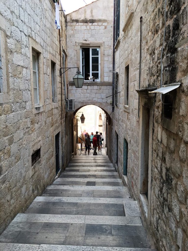 Dubrovnik archway