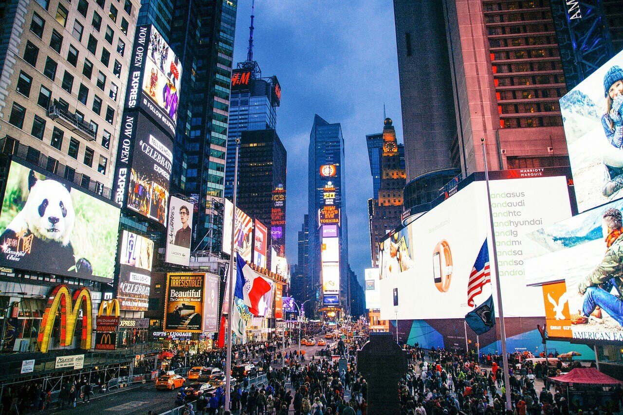TIMES SQUARE FACTS: WHY TIMES SQUARE IN NYC IS STILL THE PLACE TO BE