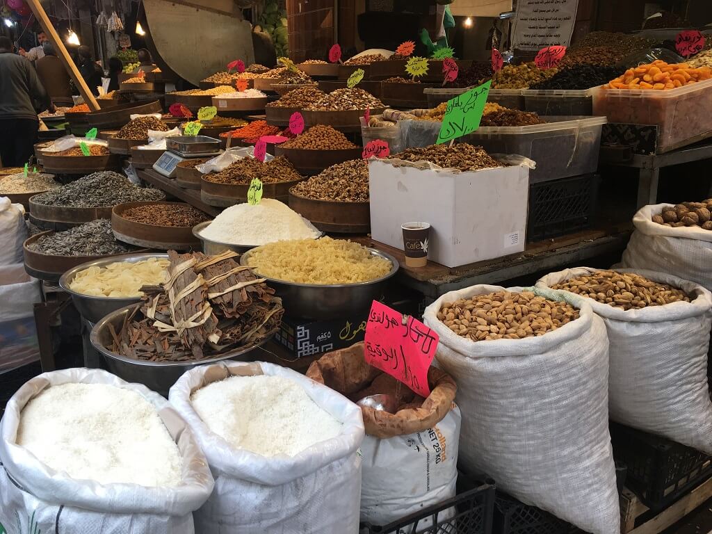 Spices in Amman Jordan on a 2 day itinerary