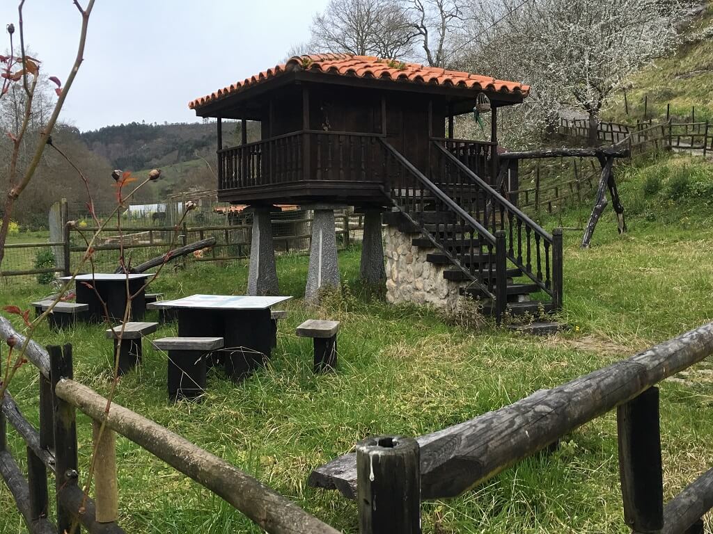 an horrio in Asturias. Exploring family heritage i Asturias