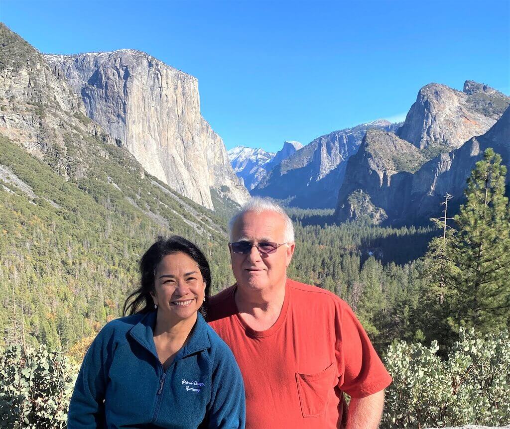 Couple in front of El Capitan