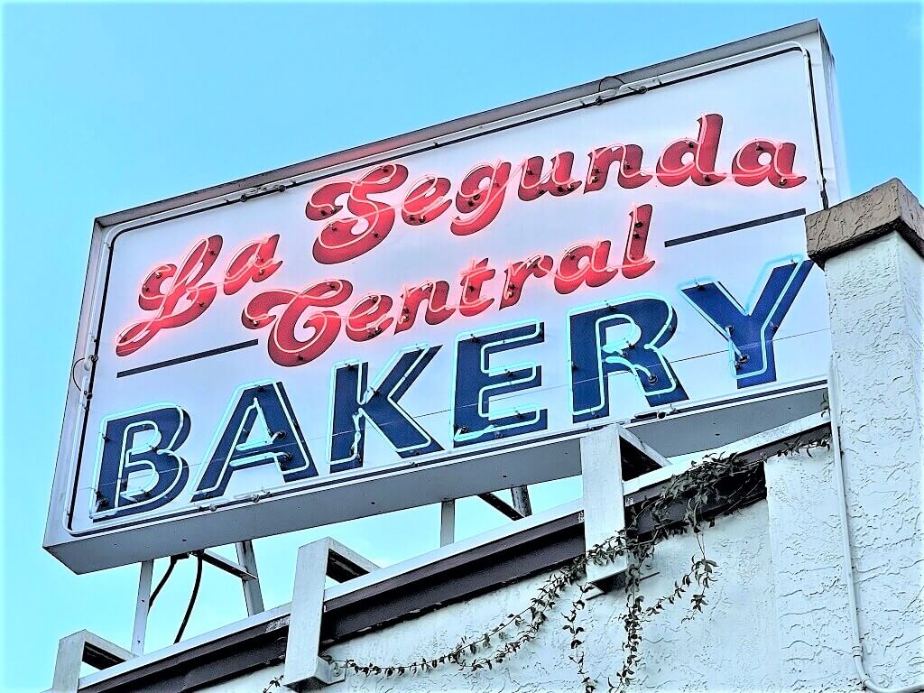 Sign for La Segunda Bakery