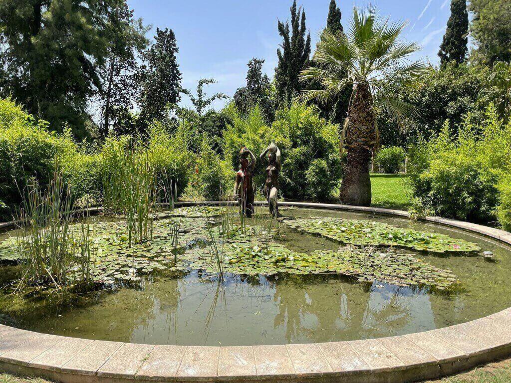 Landscaped gardens in the Turia River Gardens