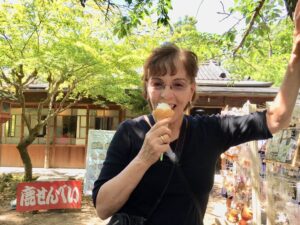 Sake-flavor-ice-cream-in-Nara