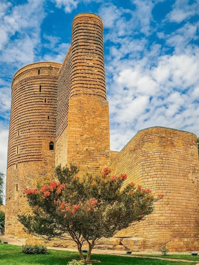 PLACES TO VISIT IN AZERBAIJAN: THE PERFECT BAKU CITY TOUR STORY