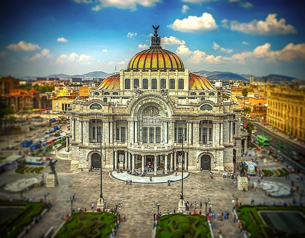 Museo de Bellas Artes or Museum of Fine Arts