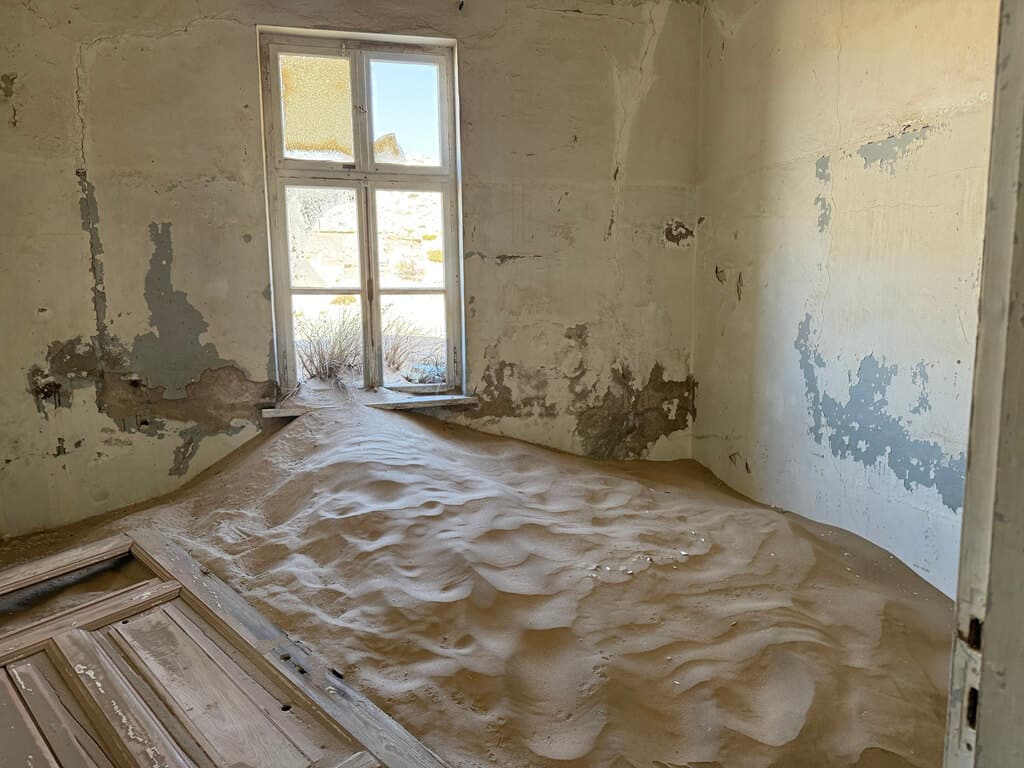 sand in an abandoned room